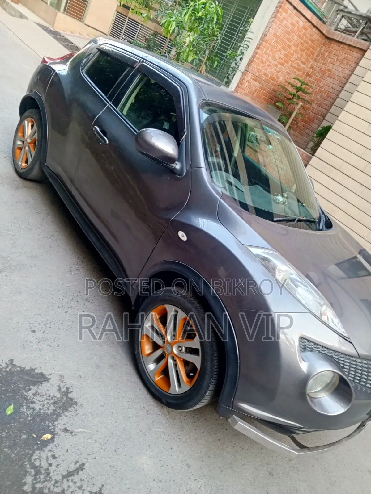 Nissan Juke SV Automatic 2011 Beige