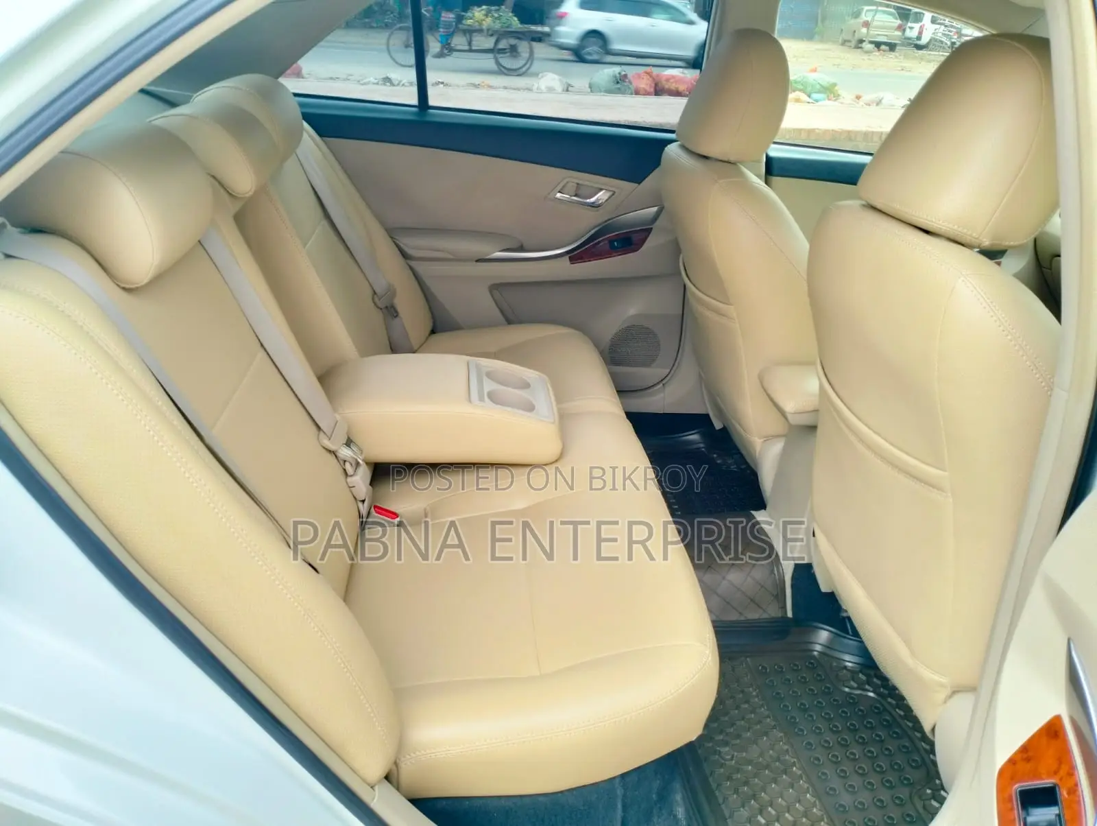 Toyota Premio 2015 Pearl