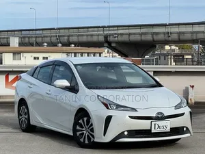 Toyota Prius 2020 Pearl