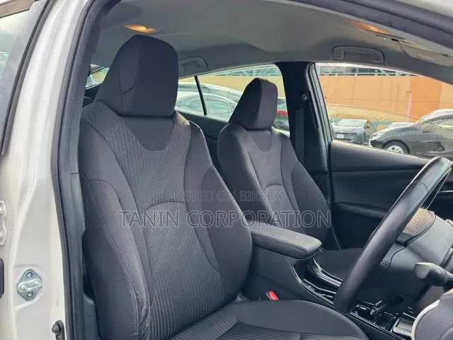 Toyota Prius 2020 Pearl