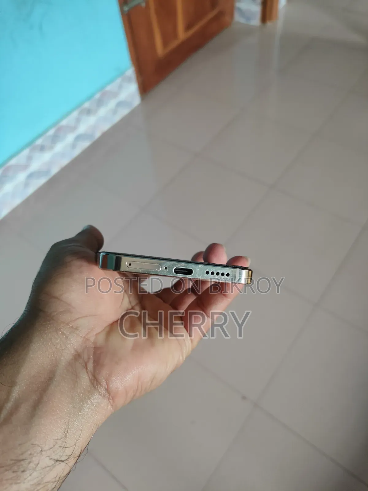 Vivo V23 5G 128 GB Gold