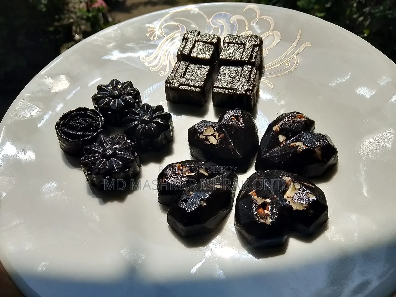 হ্যান্ডমেড চকলেট