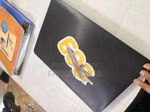 Laptop Asus X455LA 8GB Intel Core I3 SSHD+SSD 1T