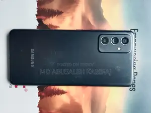 স্যামসাং গ্যালাক্সি এ৮২ ৫জি (গ্যালাক্সি কোয়ান্টাম ২) ১২৮ জিবি ব্ল্যাক