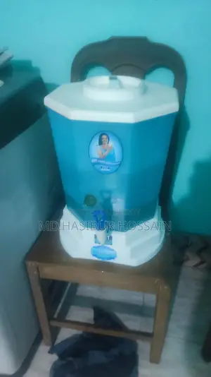 Gold Plus Gravity Based Uf Water Purifier 20l - White and Sky Blue