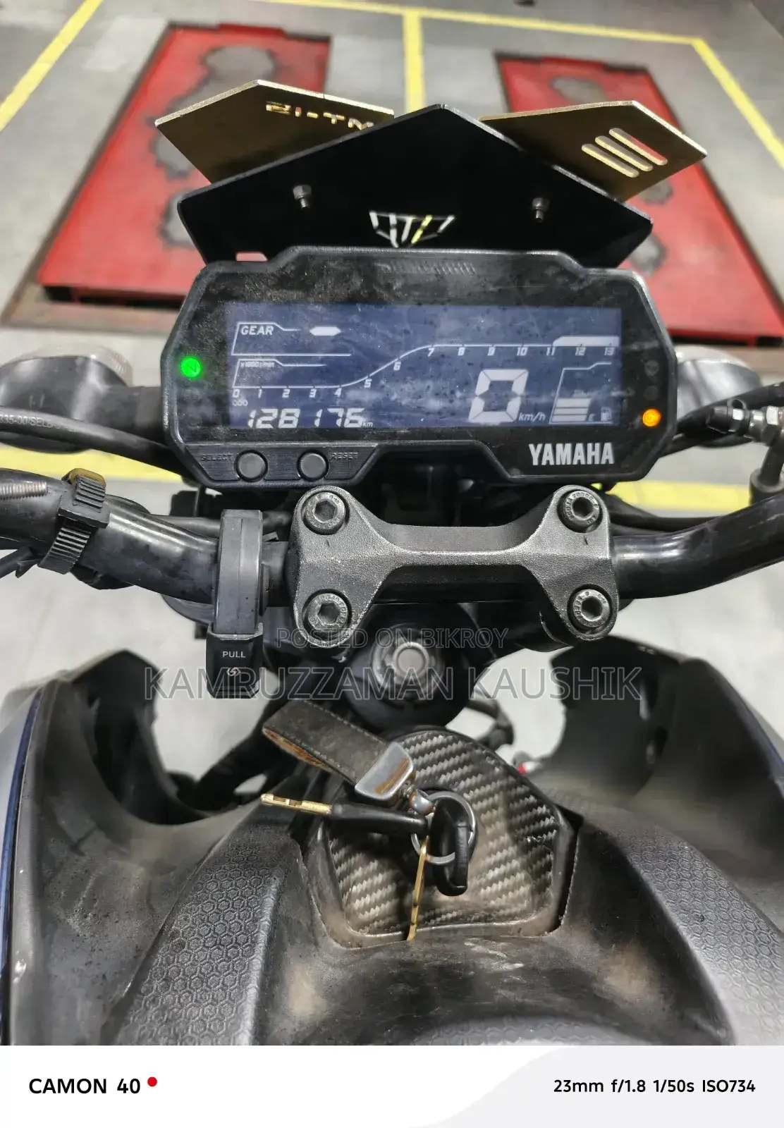 Yamaha R1 2022 Blue