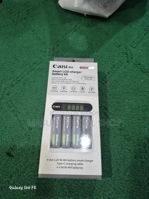 Caisi Smart Charger With 2500 Mah Battery