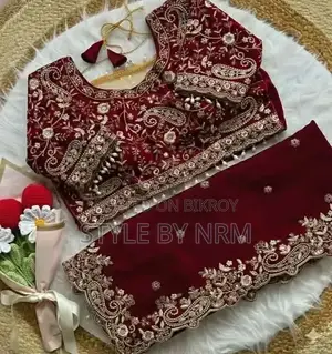 Viral Madhuri Saree