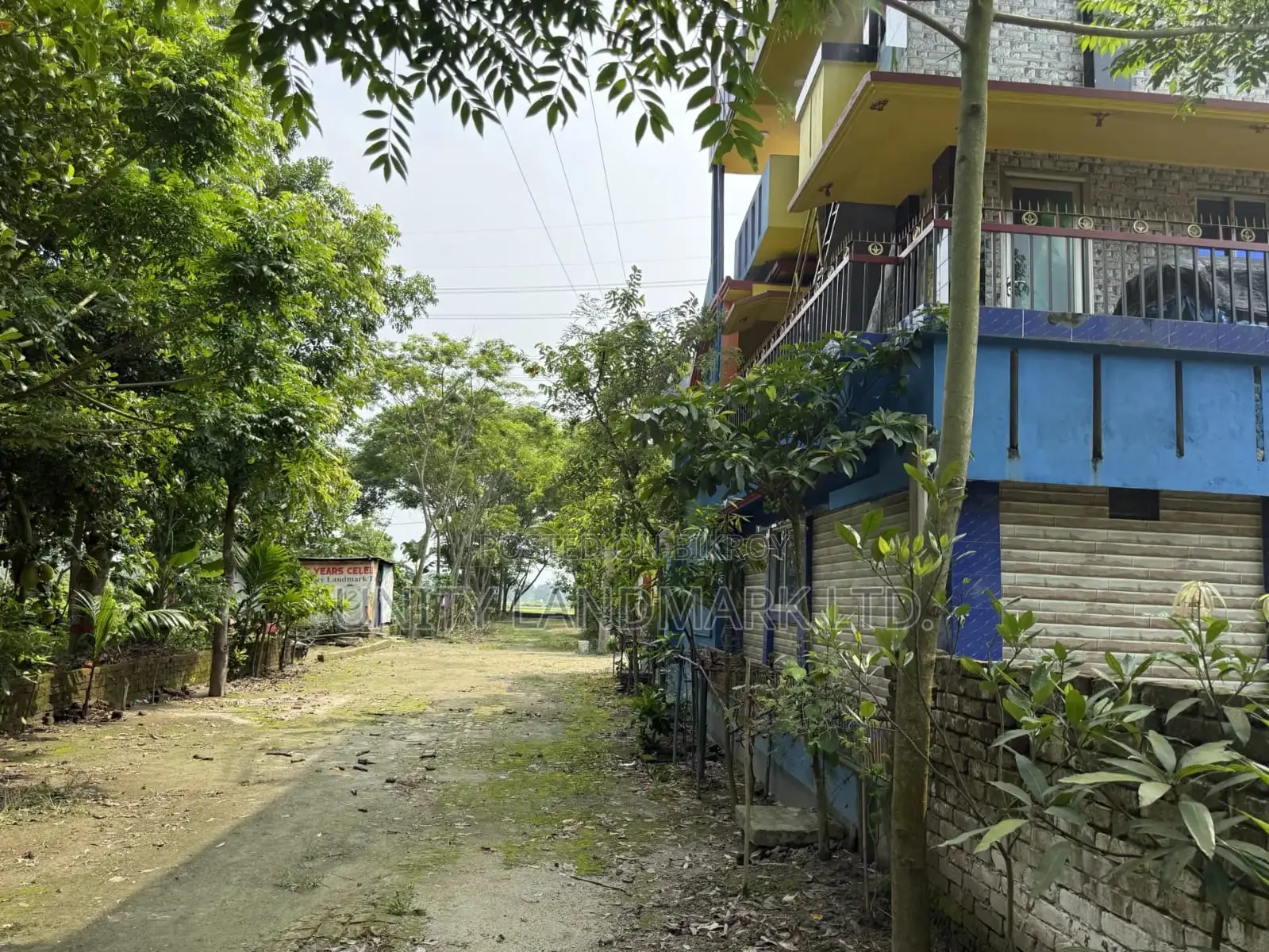 ১০ কাঠার রেডি প্লট বিক্রয় | ১০০' এভিনিউ রোড ও মেট্রোরেল সংলগ্ন