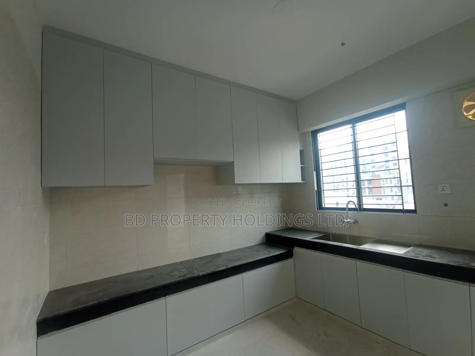 3bdrm Apartment in Uttara for Rent