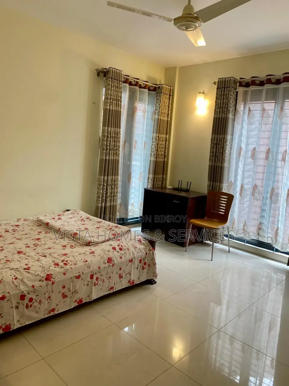 Luxury Fully Furnished 3 Bed Lakeside Apt for Rent in Gulshan-1