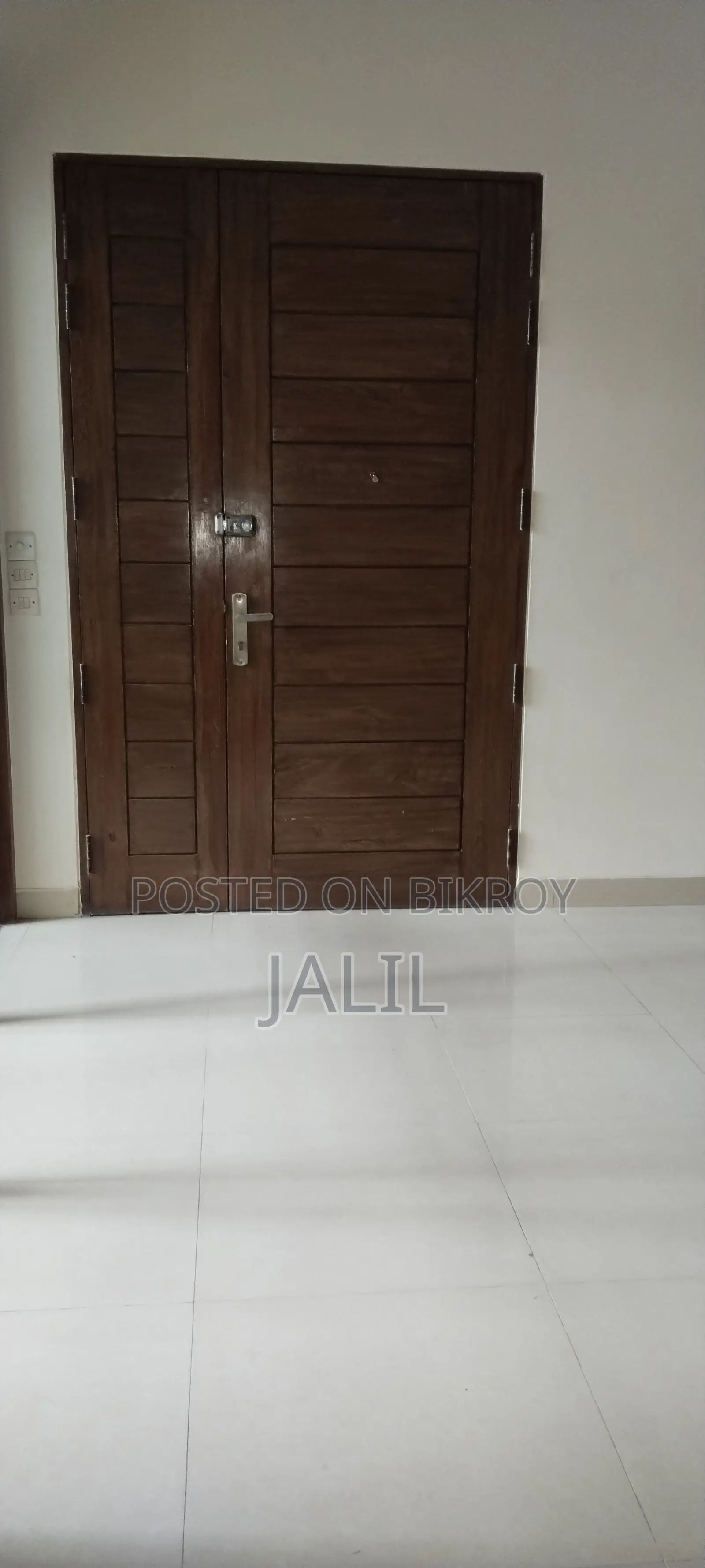 গুলশান-১ এ অভিজাত ও প্রশস্ত ফ্ল্যাট ভাড়া হবে