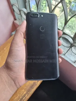 OnePlus 5T 128 GB Black