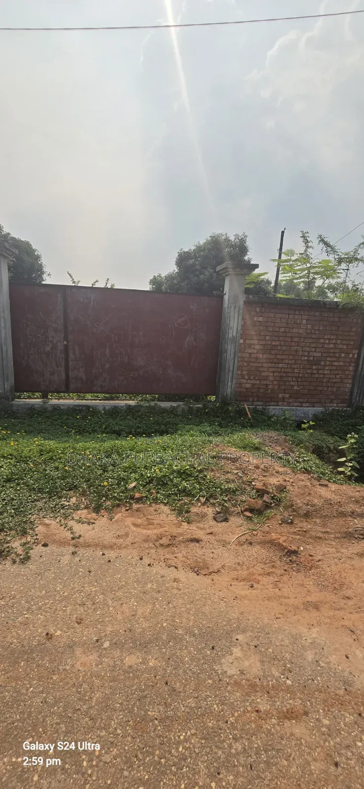 Rajuk Purbachal East Facing Plot Sell
