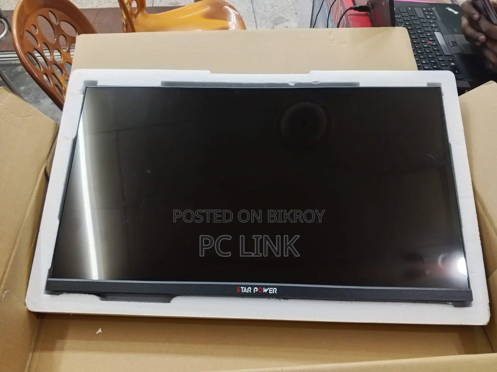 Monitor Star Power 22" LED With 2-Year Warranty
