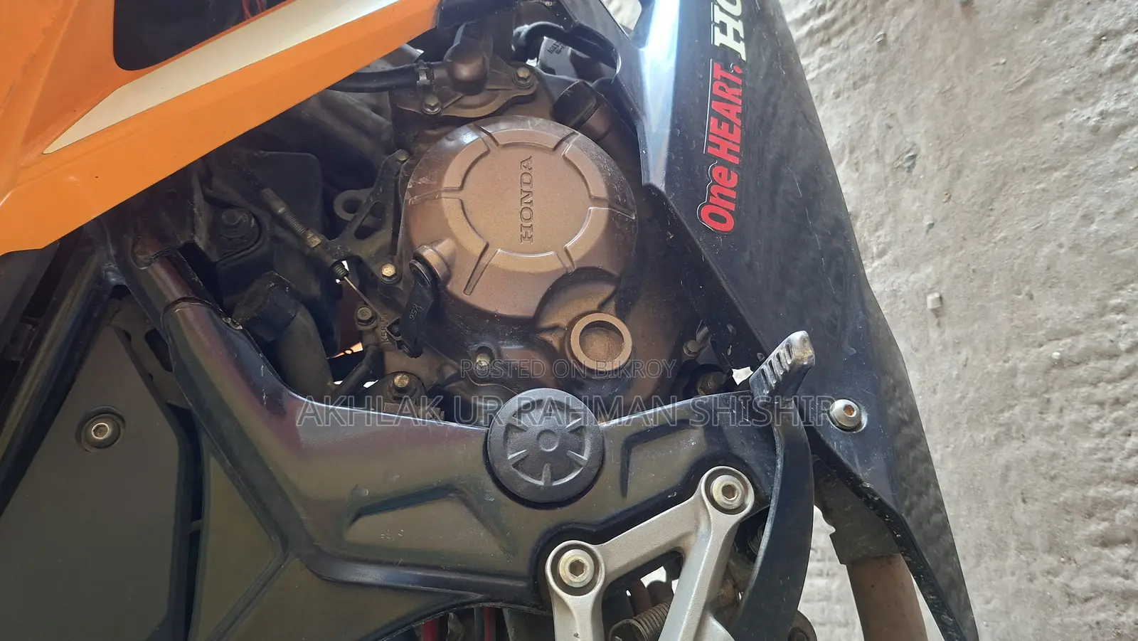 Honda CBR 2021 Orange