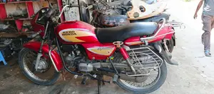 Hero Splendor Plus 2013 Red