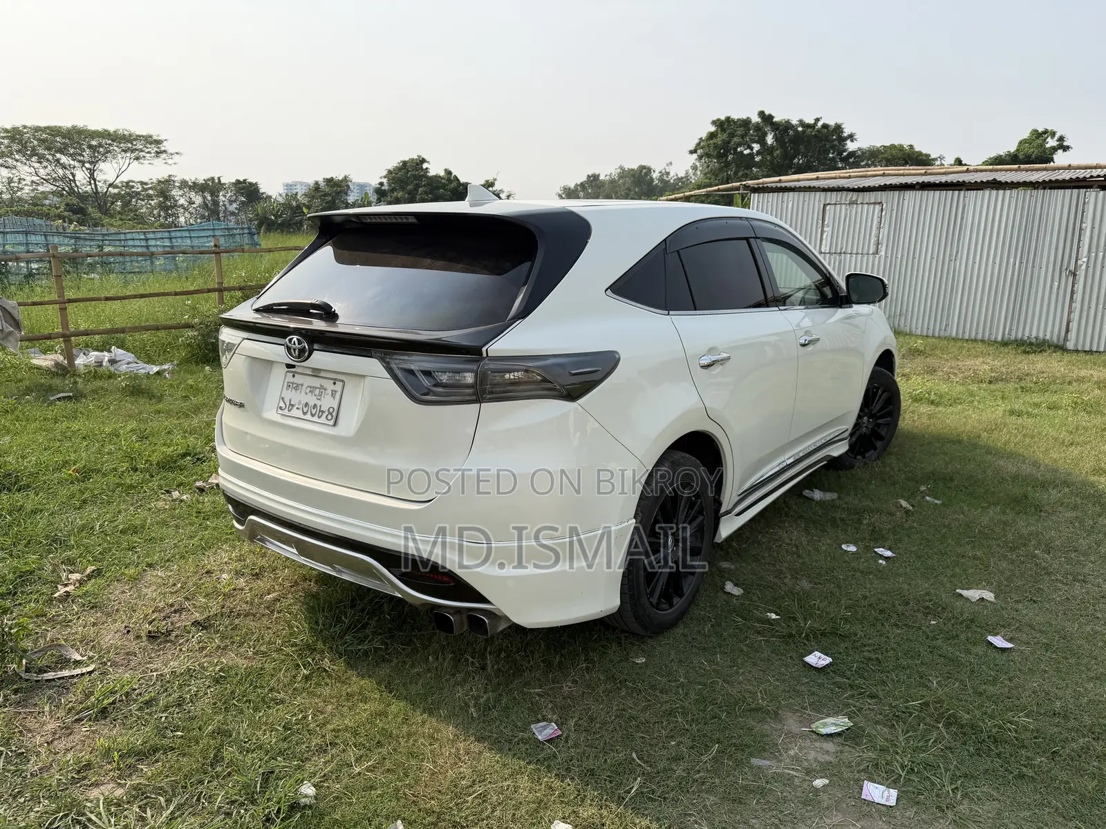 Toyota Harrier 2.0 4WD 2014 White
