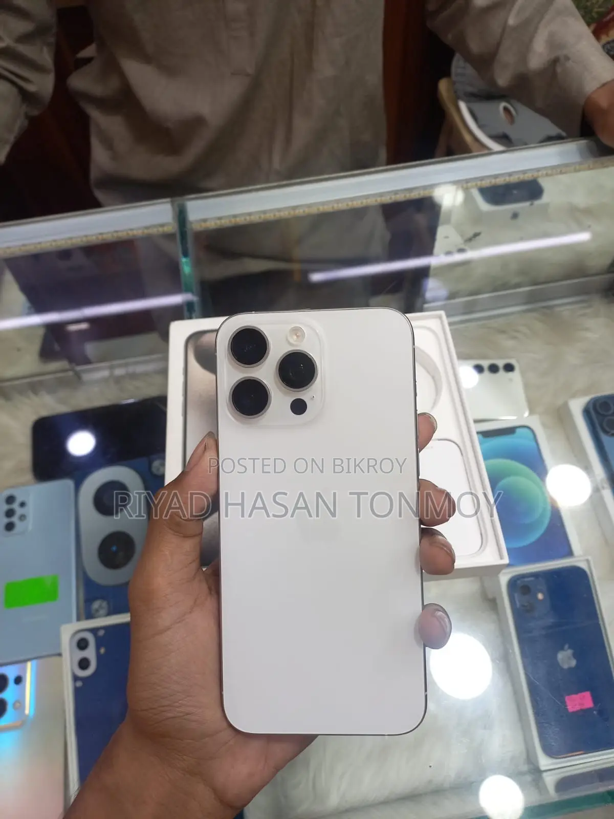 Apple iPhone 15 Pro Max 256 GB White