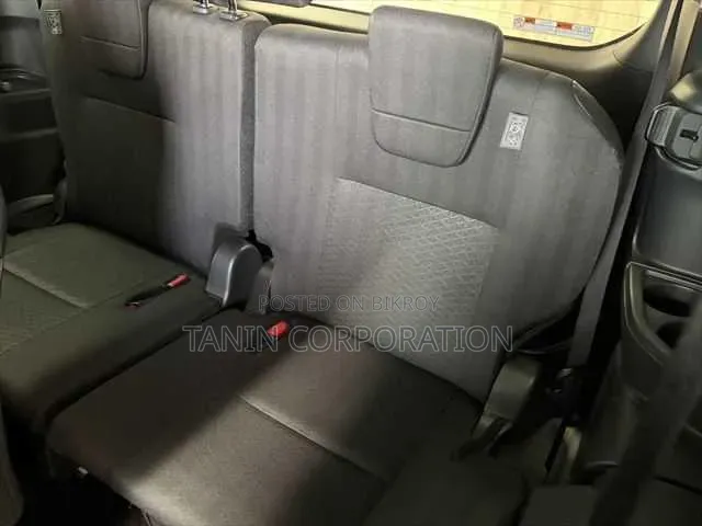 Toyota Noah 2022 Pearl