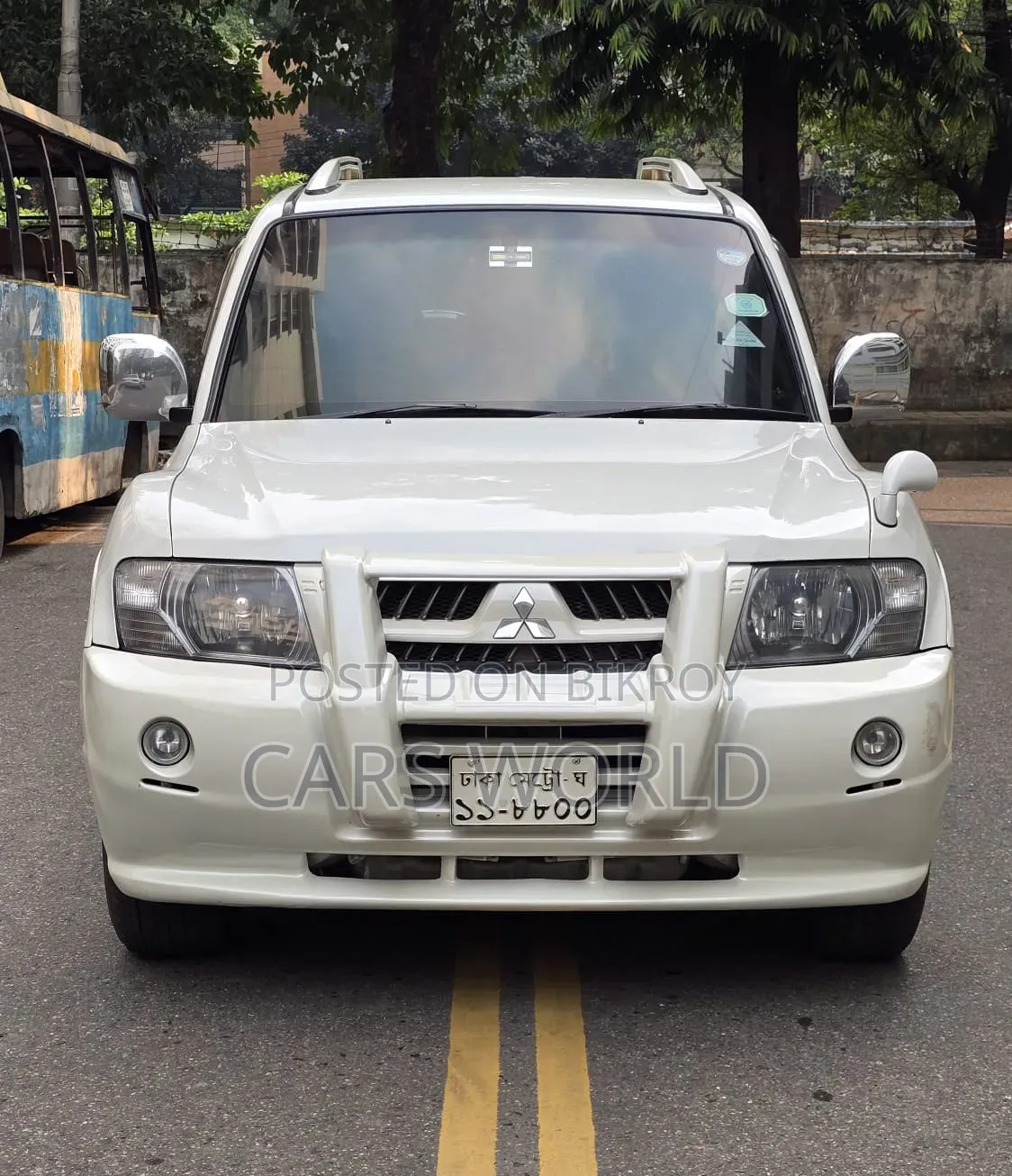 Mitsubishi Pajero 3.5 V6 GDI Elegance Automatic 2005 White