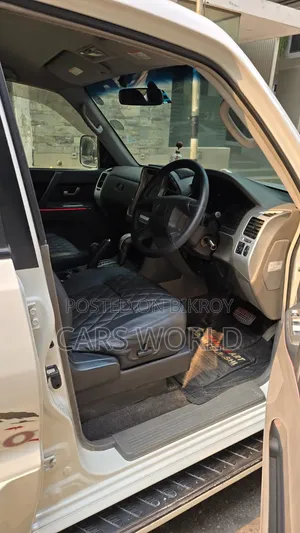 Mitsubishi Pajero 3.5 V6 GDI Elegance Automatic 2005 White