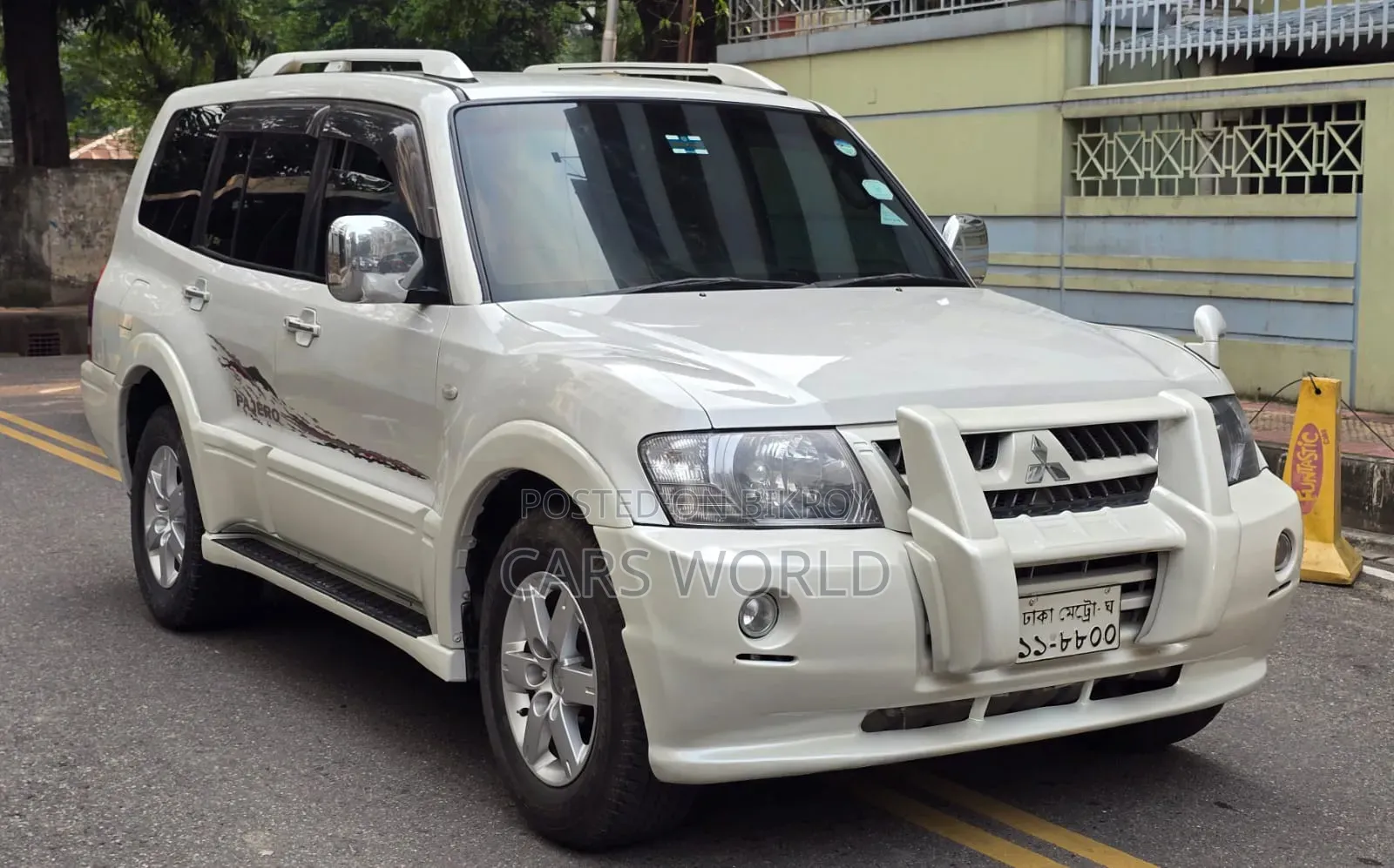 Mitsubishi Pajero 3.5 V6 GDI Elegance Automatic 2005 White