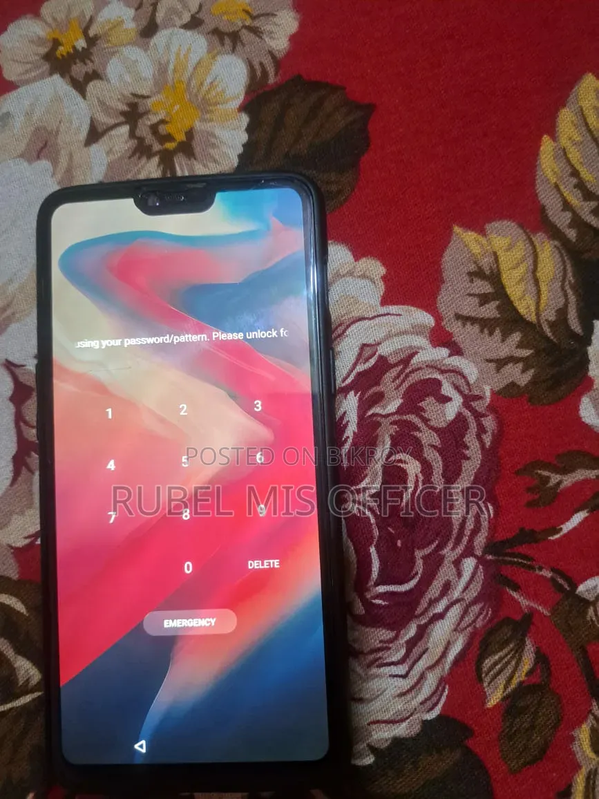 OnePlus 6 128 GB Black