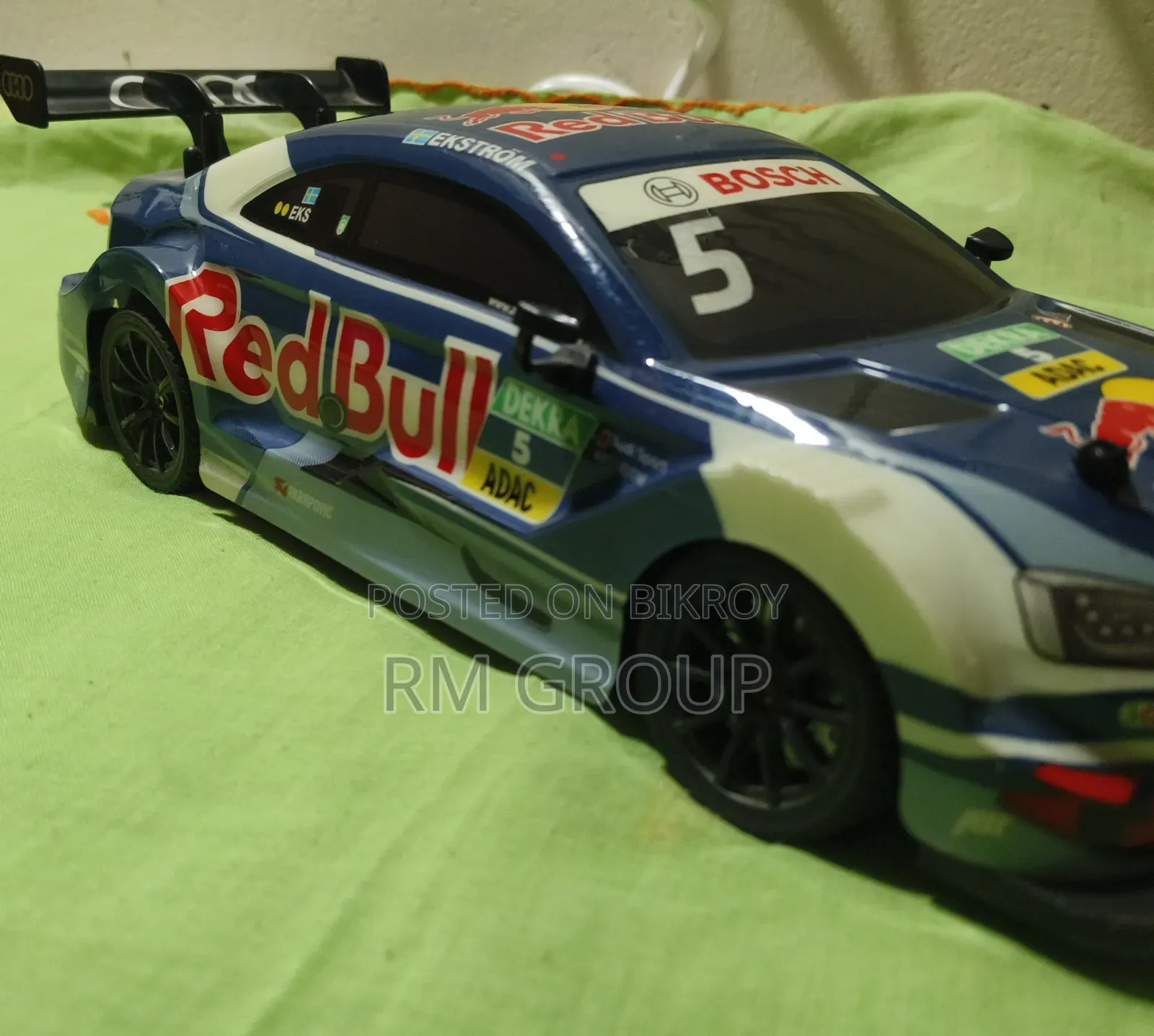 Audi RS 5 DTM RC Car (Rastar 1:16) With 2.4GHz Remote Charger