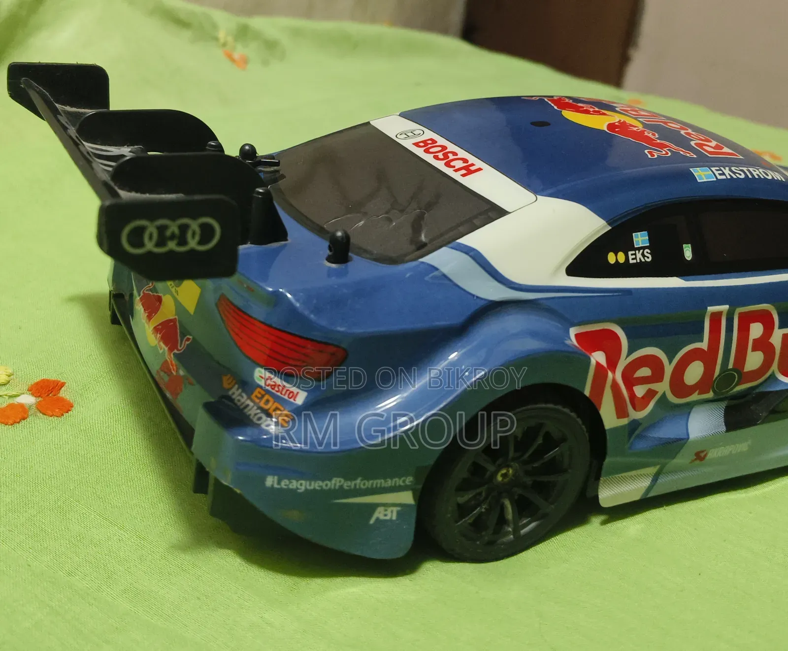 Audi RS 5 DTM RC Car (Rastar 1:16) With 2.4GHz Remote Charger