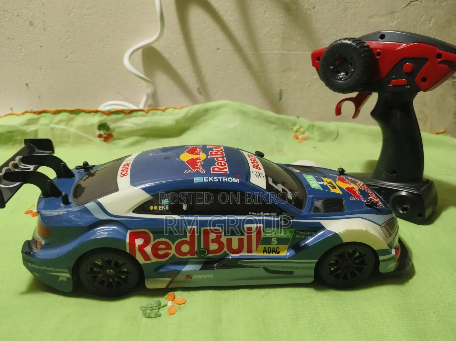 Audi RS 5 DTM RC Car (Rastar 1:16) With 2.4GHz Remote Charger