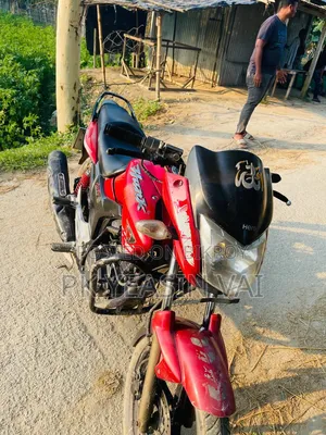 Hero Hunk 150 2017 Red