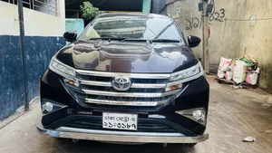 Toyota Rush 1.5 RWD 2021 Maroon