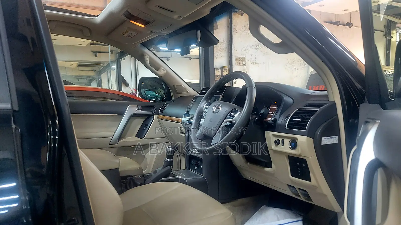 Toyota Land Cruiser Prado 2.7 2023 Black