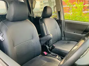 Toyota Noah 2.0 143hp AWD (8 Seater) 2009 Gray