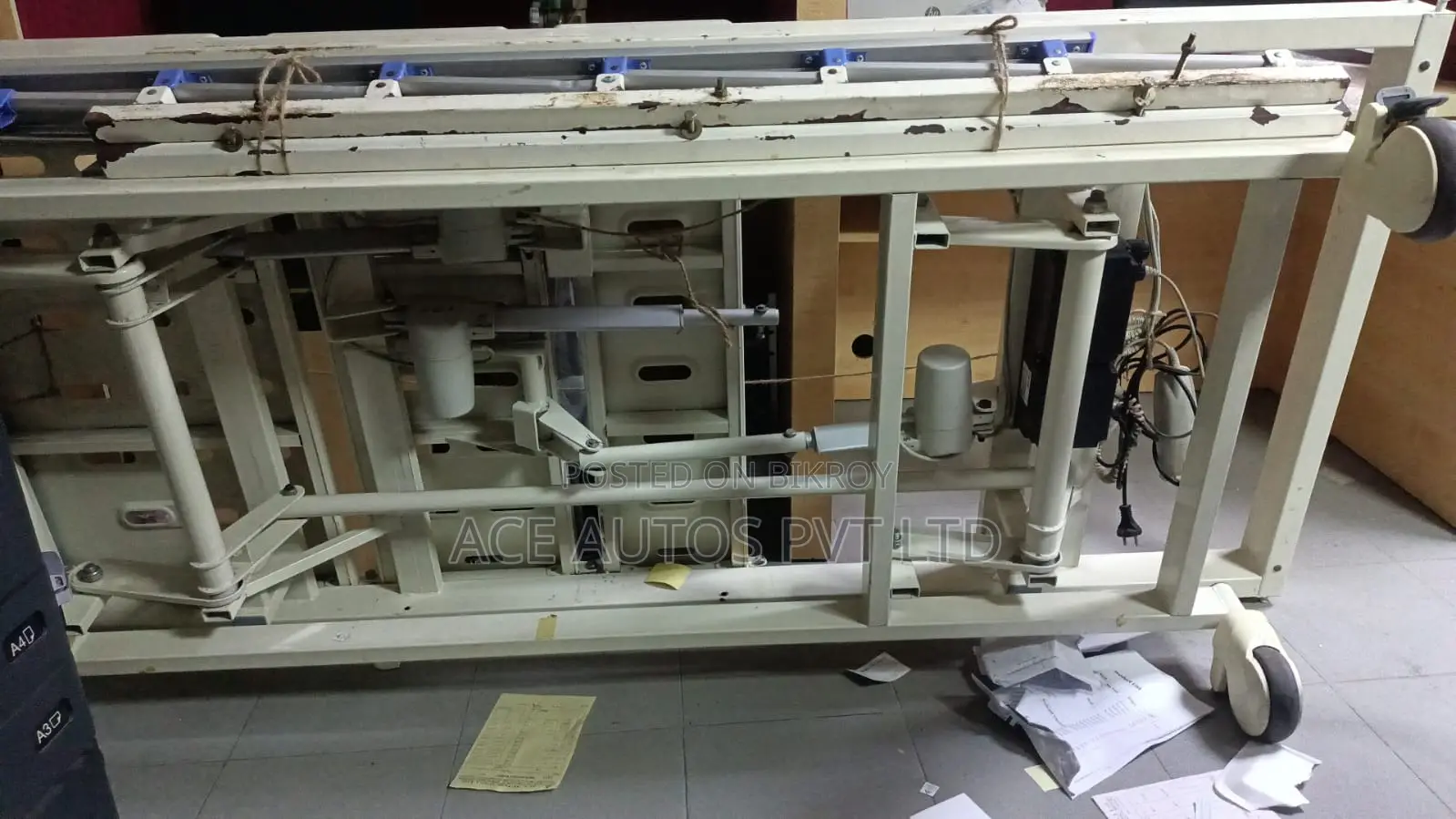 Electric Medical Hospital Bed for Sale - Used