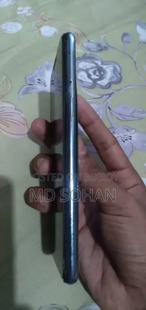 Oppo F7 64 GB Blue