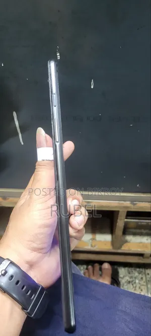 Samsung T249 Black
