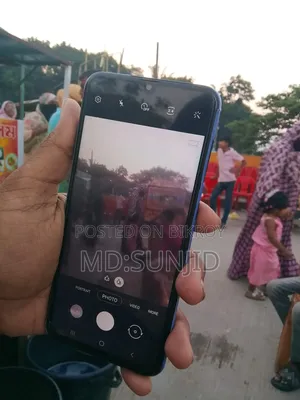 Samsung Galaxy A20 32 GB Blue
