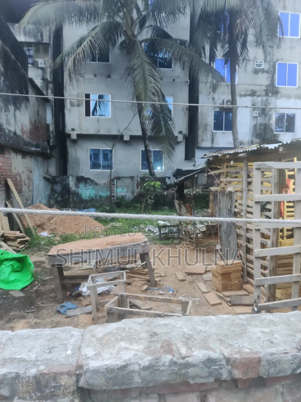 Khalishpur, next to the Municipality intersection, Khulna