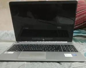 Laptop HP 15s 4GB Intel Celeron HDD 1T