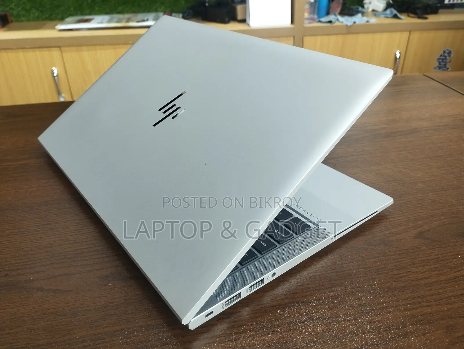 Laptop HP EliteBook 845 G8 8GB AMD Ryzen 5 SSD 256GB