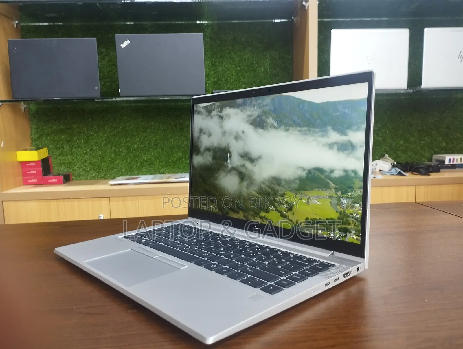 Laptop HP EliteBook 845 G8 16GB AMD Ryzen 5 SSD 256GB