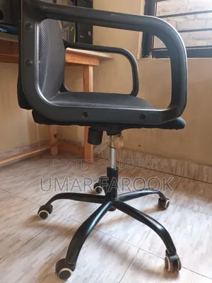 Hydraulic Chair