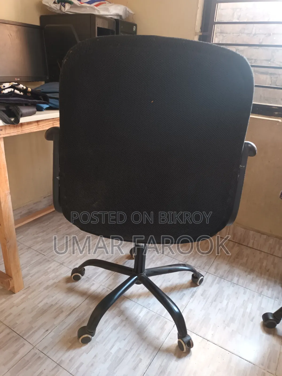 Hydraulic Chair