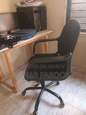 Hydraulic Chair