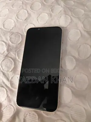 Apple iPhone 13 128 GB White