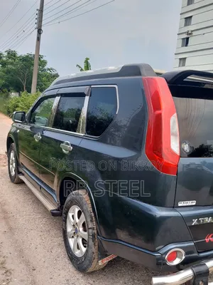 Nissan X-Trail 2.0 Petrol XE 2012 Gray