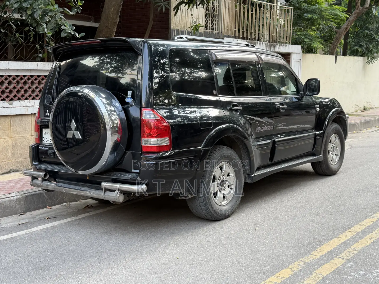 Mitsubishi Pajero 2004 Black