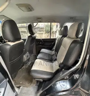 Mitsubishi Pajero 2004 Black